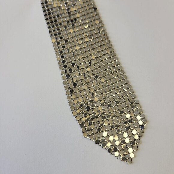 Neck Tie Pendant Necklace - Picture 7 of 10